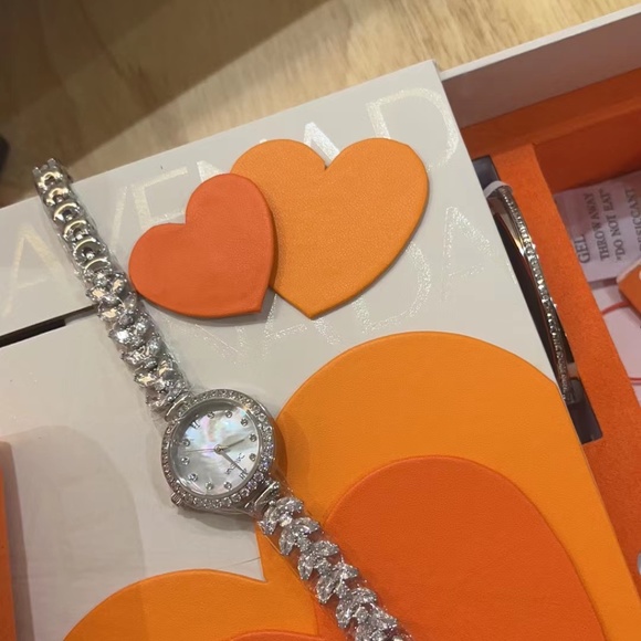 Ladies Watch WORKS!